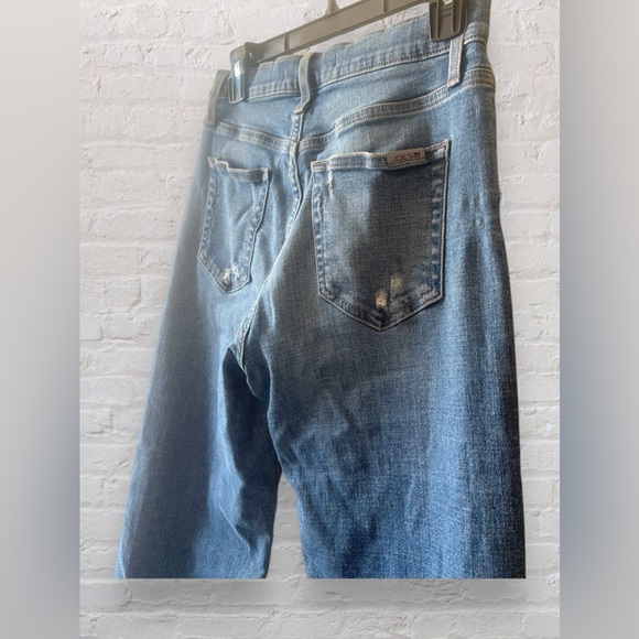 Joe's Jeans High Rise Wide Leg Raw Hem Blue Denim Distressed Belenos Wash Sz 26 - Picture 5 of 8
